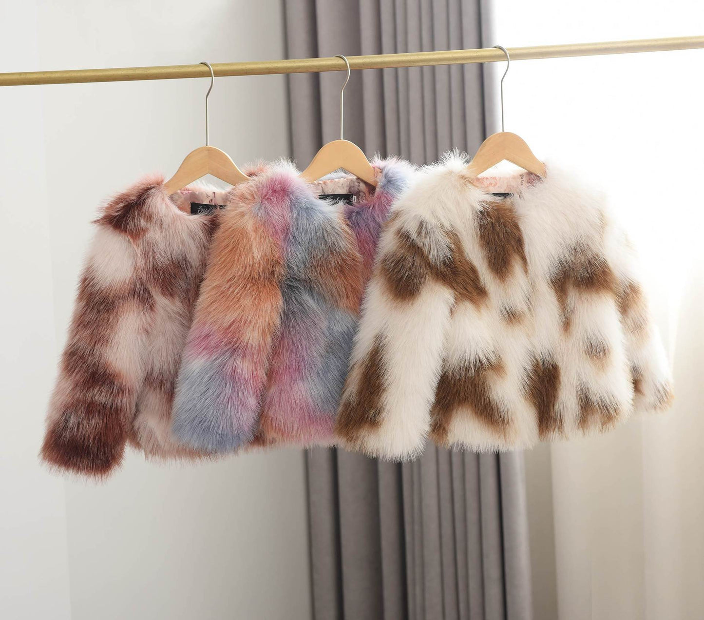 Color Contrast fur coat for girls